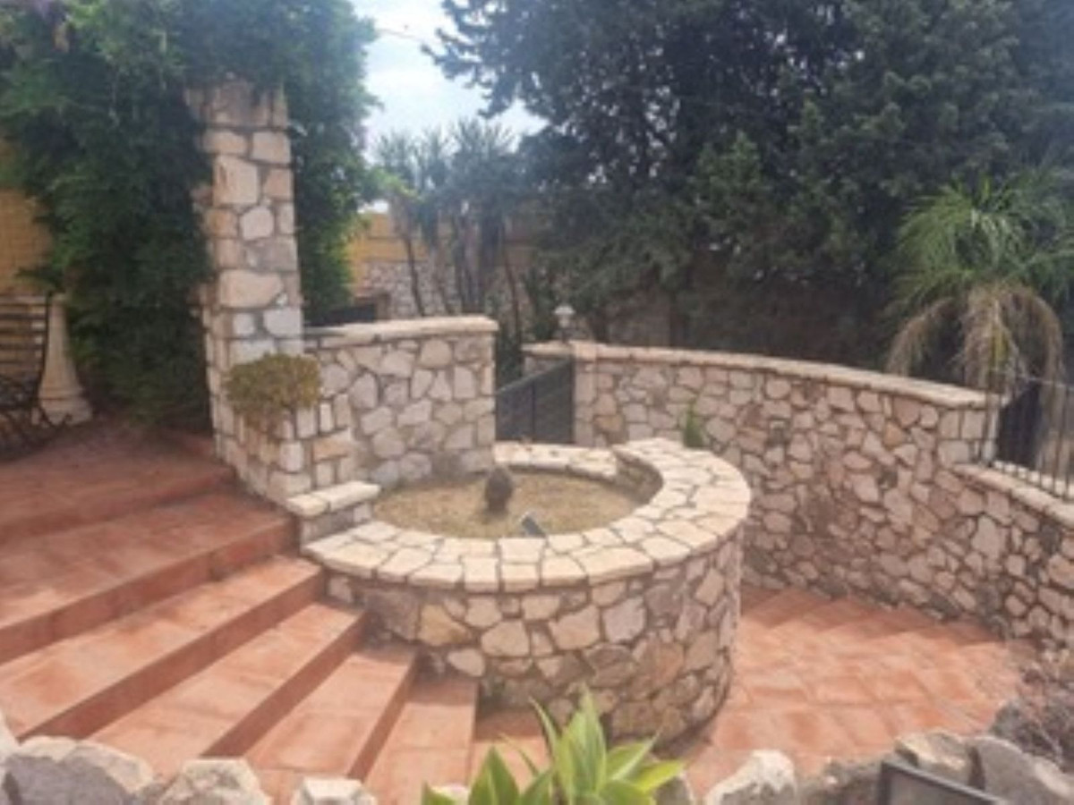 4 Bed Townhouse for sale in Benalmadena Costa Del Sol, Málaga, Spain