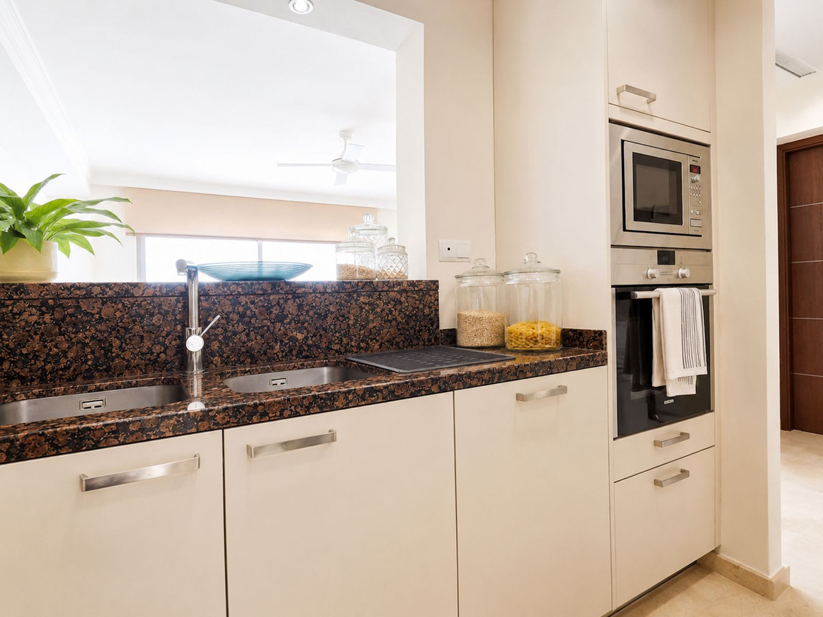 4 Bed Townhouse for sale in Los Arqueros Costa Del Sol, Málaga, Spain