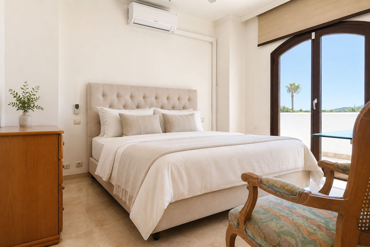 4 Bed Townhouse for sale in Los Arqueros Costa Del Sol, Málaga, Spain