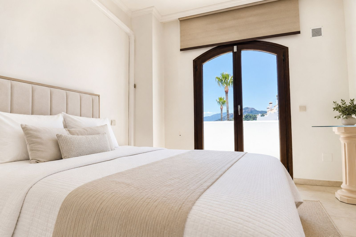 4 Bed Townhouse for sale in Los Arqueros Costa Del Sol, Málaga, Spain
