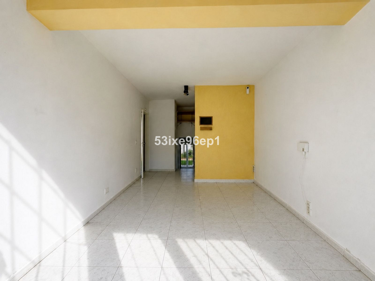 1 Bed Apartment for sale in New Golden Mile Costa Del Sol, Málaga, Spain
