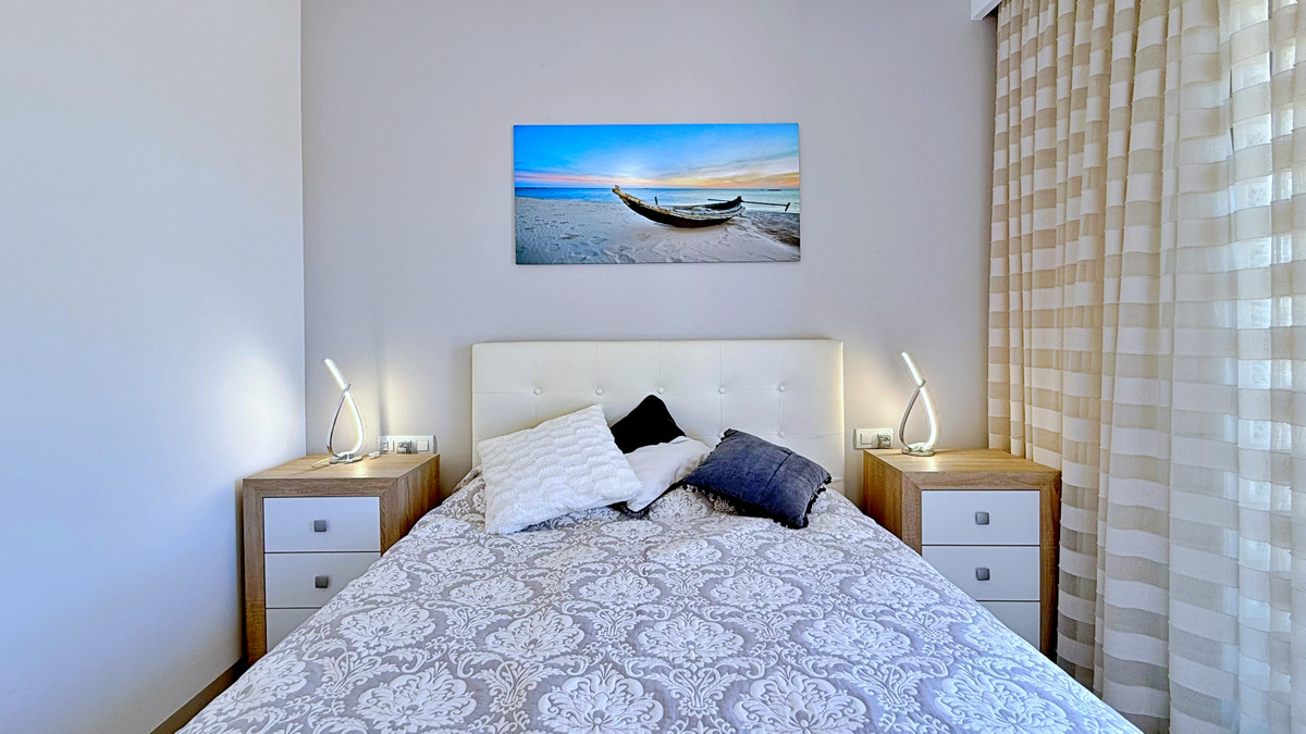 3 Bed Apartment for sale in Torre De La Horadada Costa Blanca, Alicante, Spain