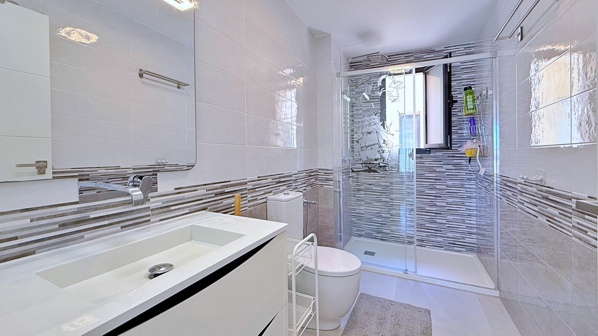 3 Bed Apartment for sale in Torre De La Horadada Costa Blanca, Alicante, Spain