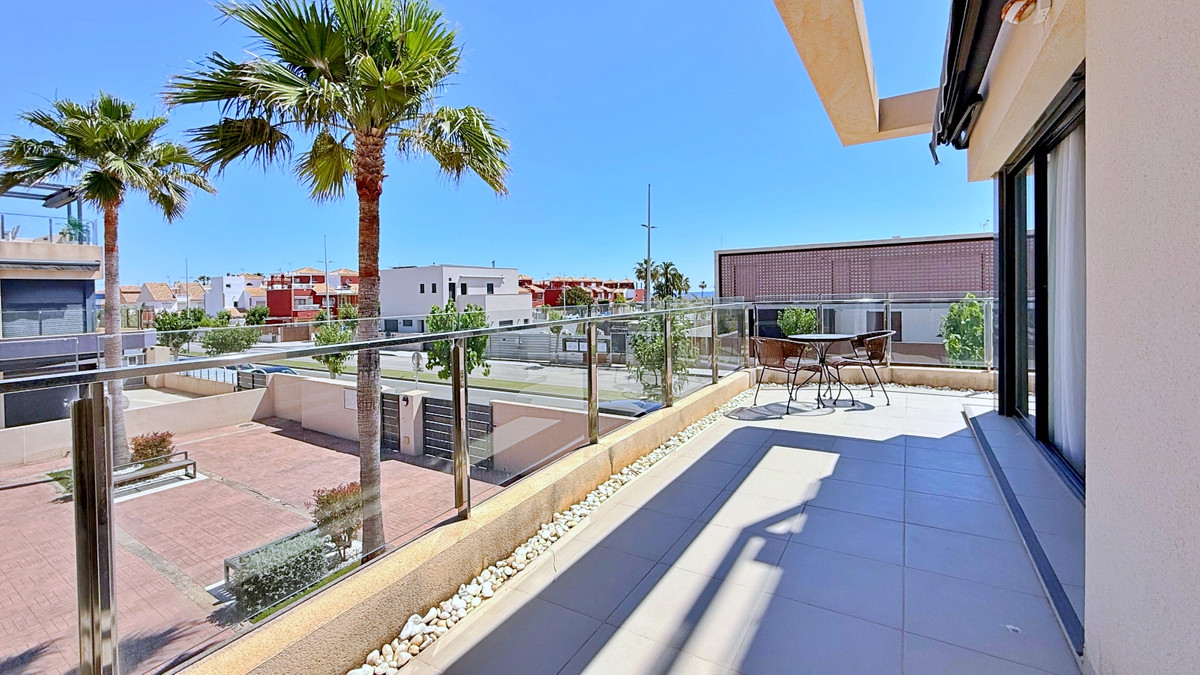 3 Bed Apartment for sale in Torre De La Horadada Costa Blanca, Alicante, Spain