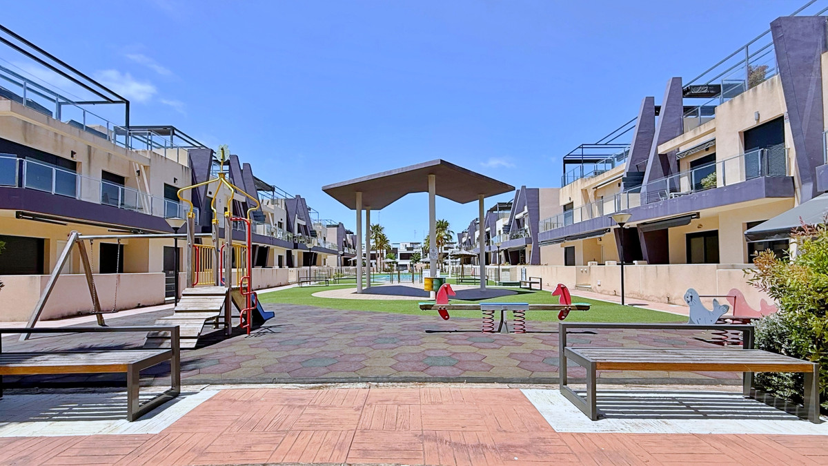 3 Bed Apartment for sale in Torre De La Horadada Costa Blanca, Alicante, Spain