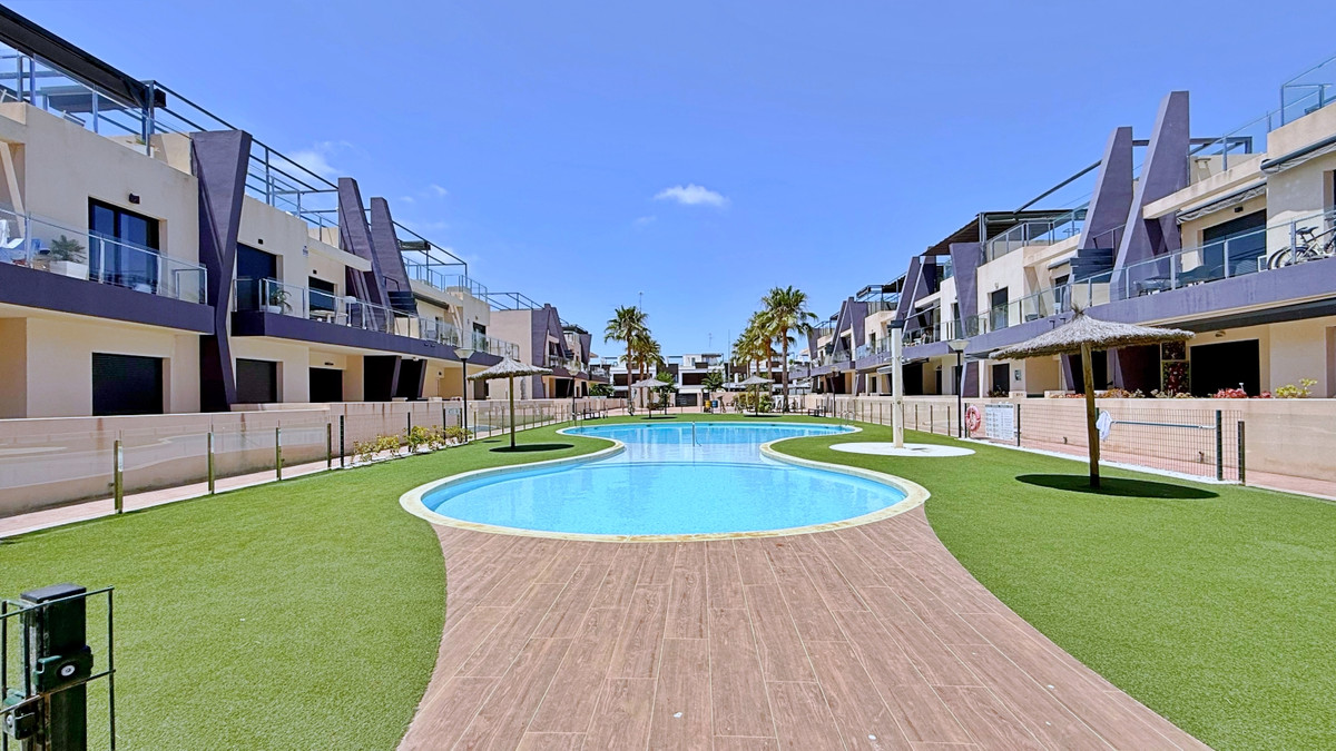 3 Bed Apartment for sale in Torre De La Horadada Costa Blanca, Alicante, Spain