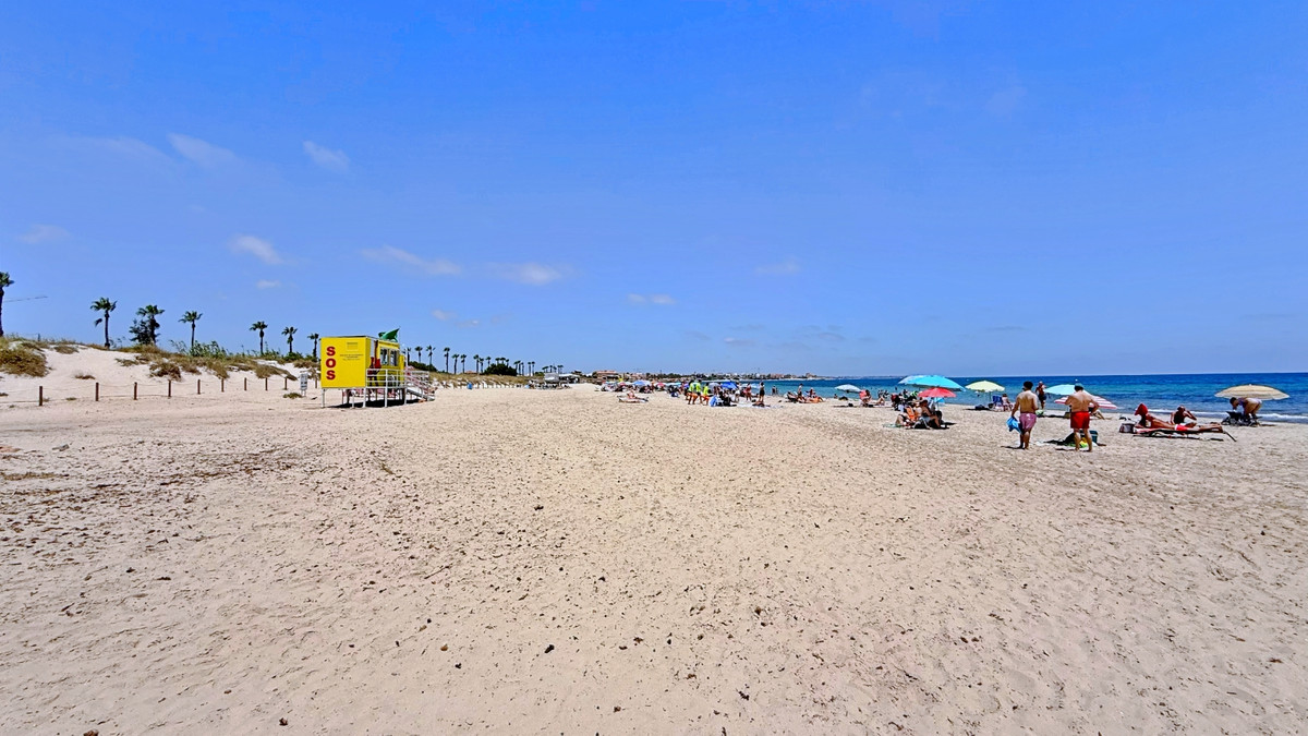 3 Bed Apartment for sale in Torre De La Horadada Costa Blanca, Alicante, Spain