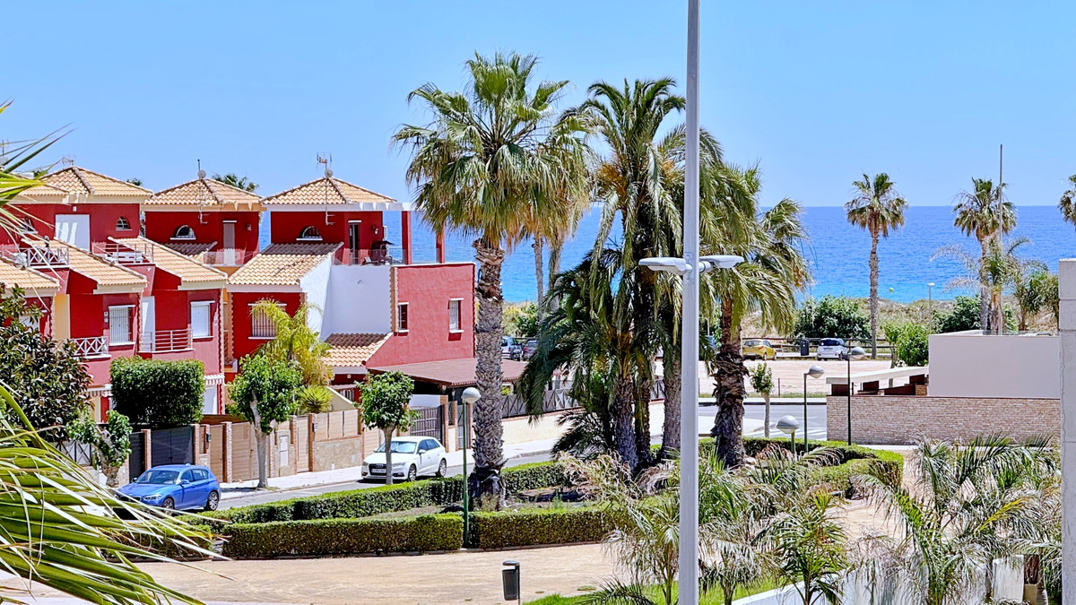 3 Bed Apartment for sale in Torre De La Horadada Costa Blanca, Alicante, Spain