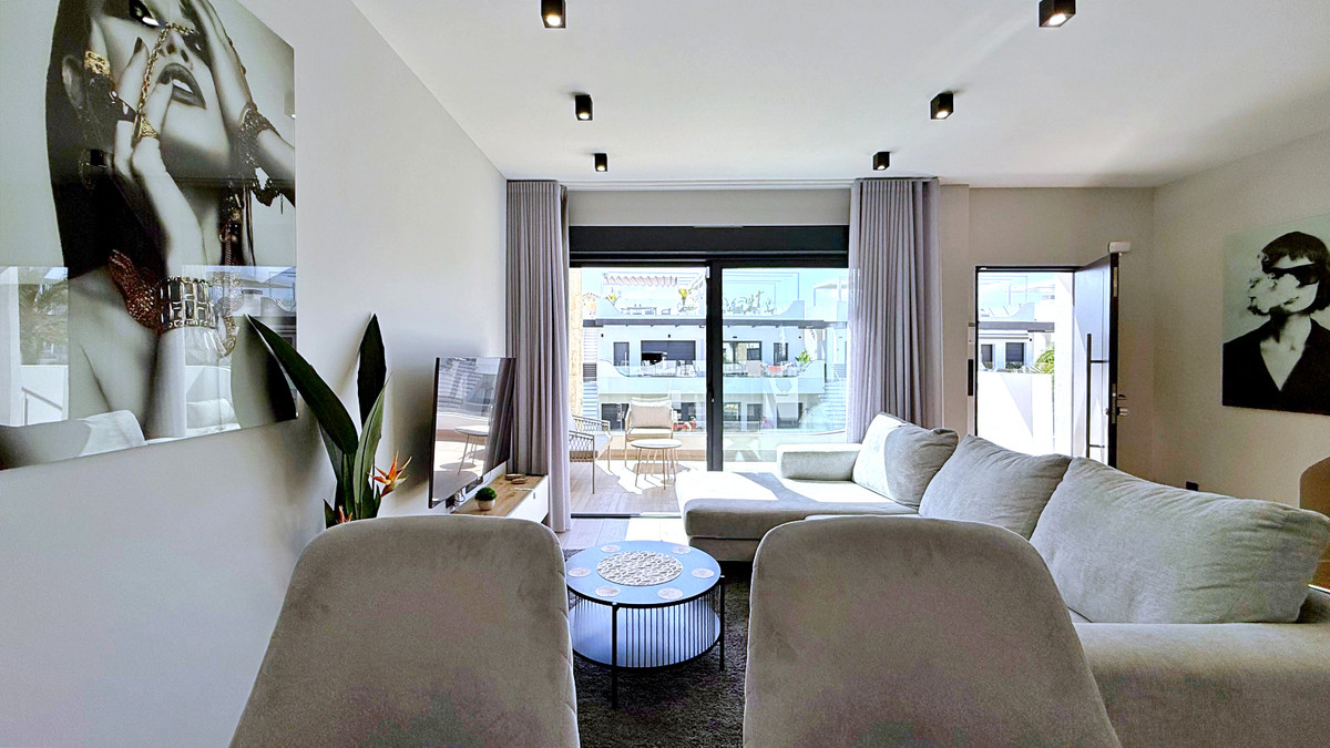 Se vende Ático de 2 dormitorios en Costa Blanca, Alicante, España