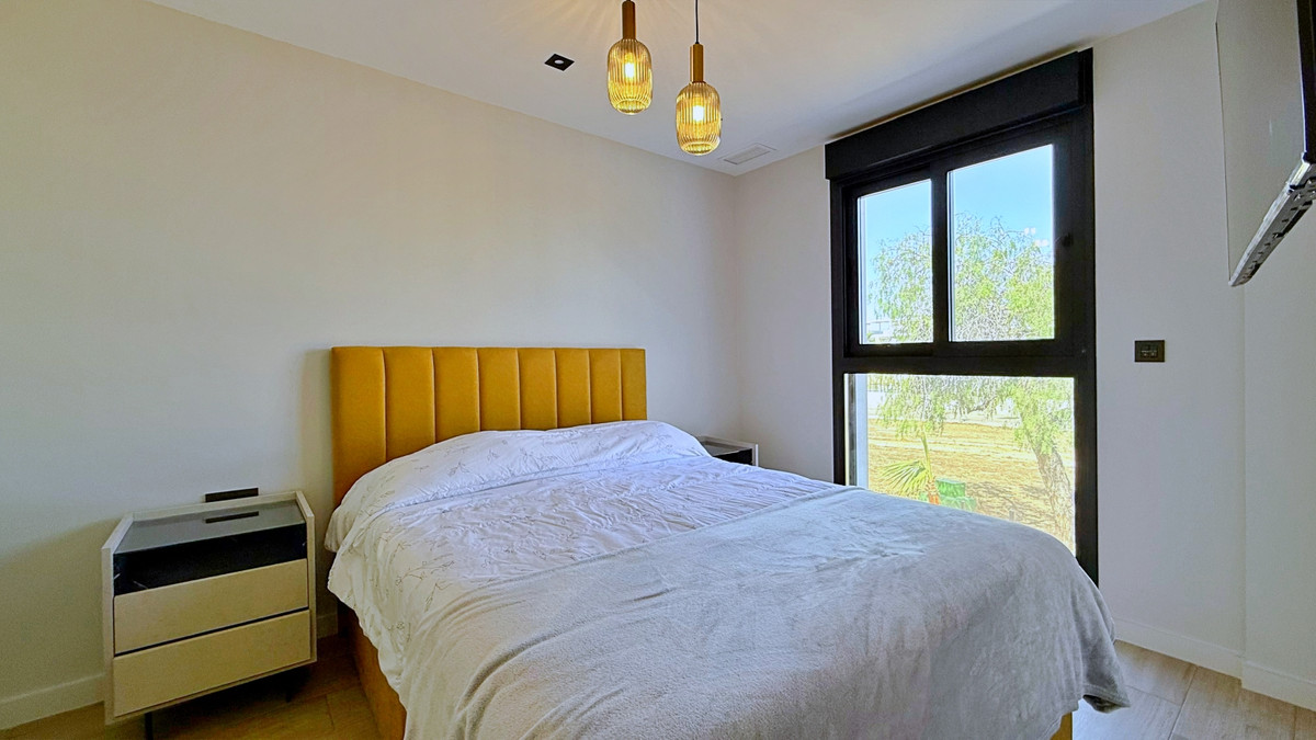 Se vende Ático de 2 dormitorios en Costa Blanca, Alicante, España
