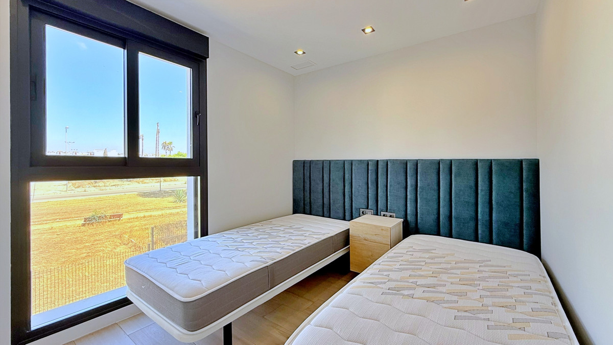 Se vende Ático de 2 dormitorios en Costa Blanca, Alicante, España
