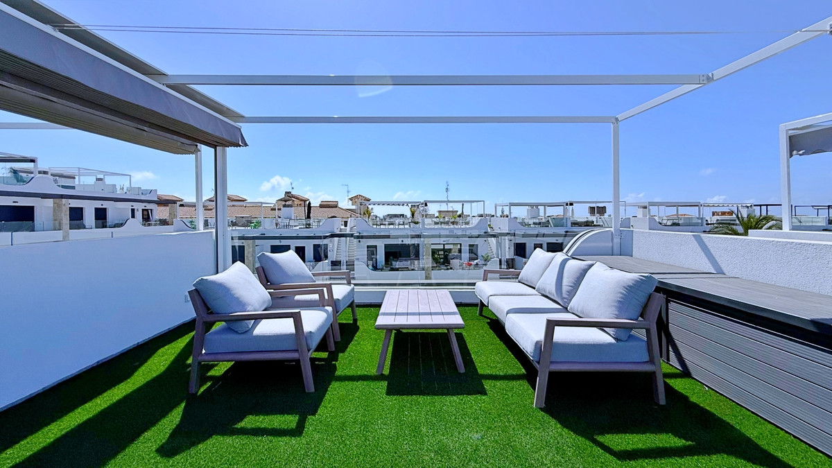 Se vende Ático de 2 dormitorios en Costa Blanca, Alicante, España