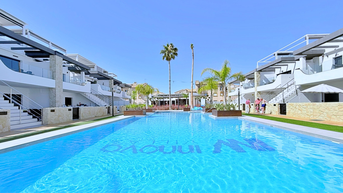 Se vende Ático de 2 dormitorios en Costa Blanca, Alicante, España