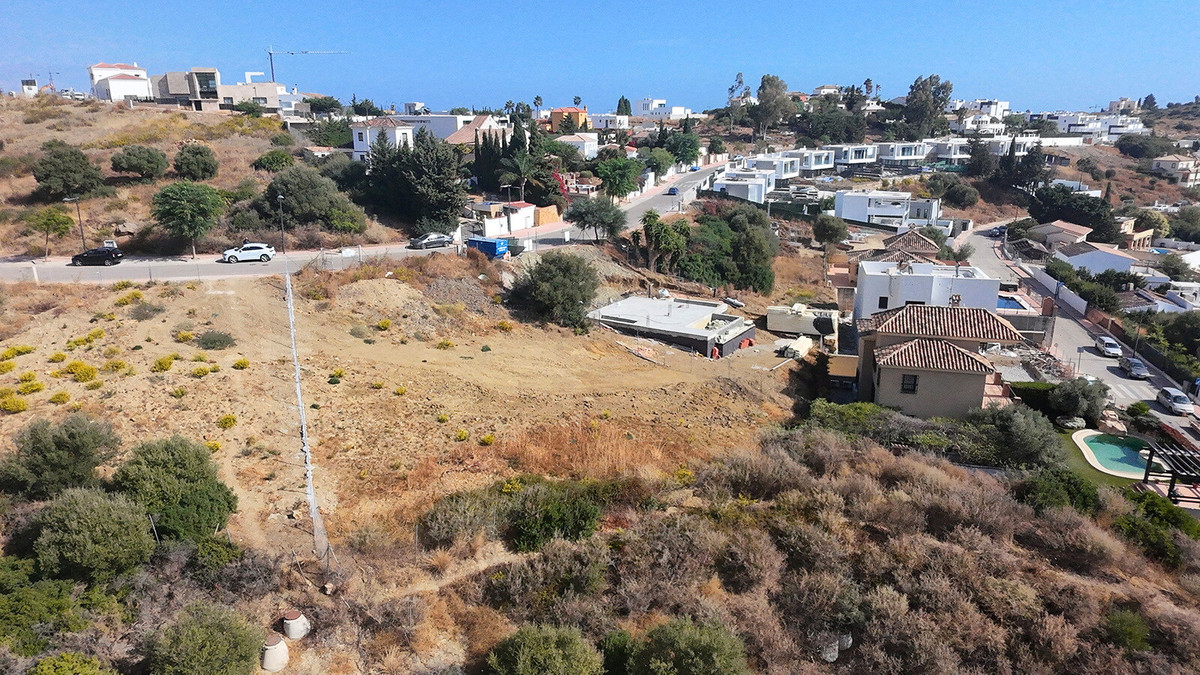 Plots for sale in Valle Romano Costa Del Sol, Málaga, Spain