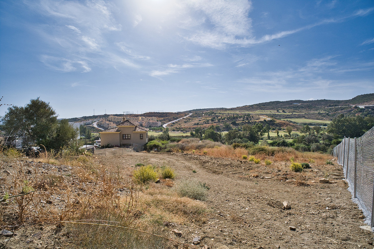 Plots for sale in Valle Romano Costa Del Sol, Málaga, Spain