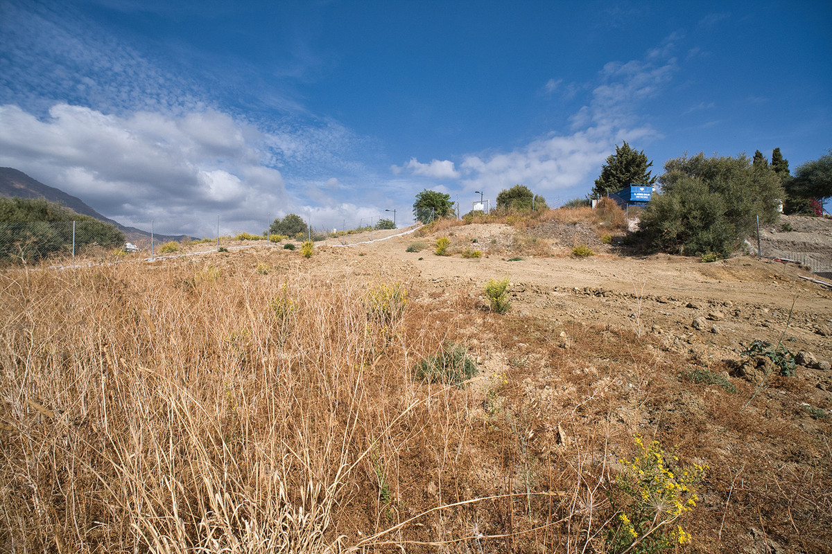 Plots for sale in Valle Romano Costa Del Sol, Málaga, Spain
