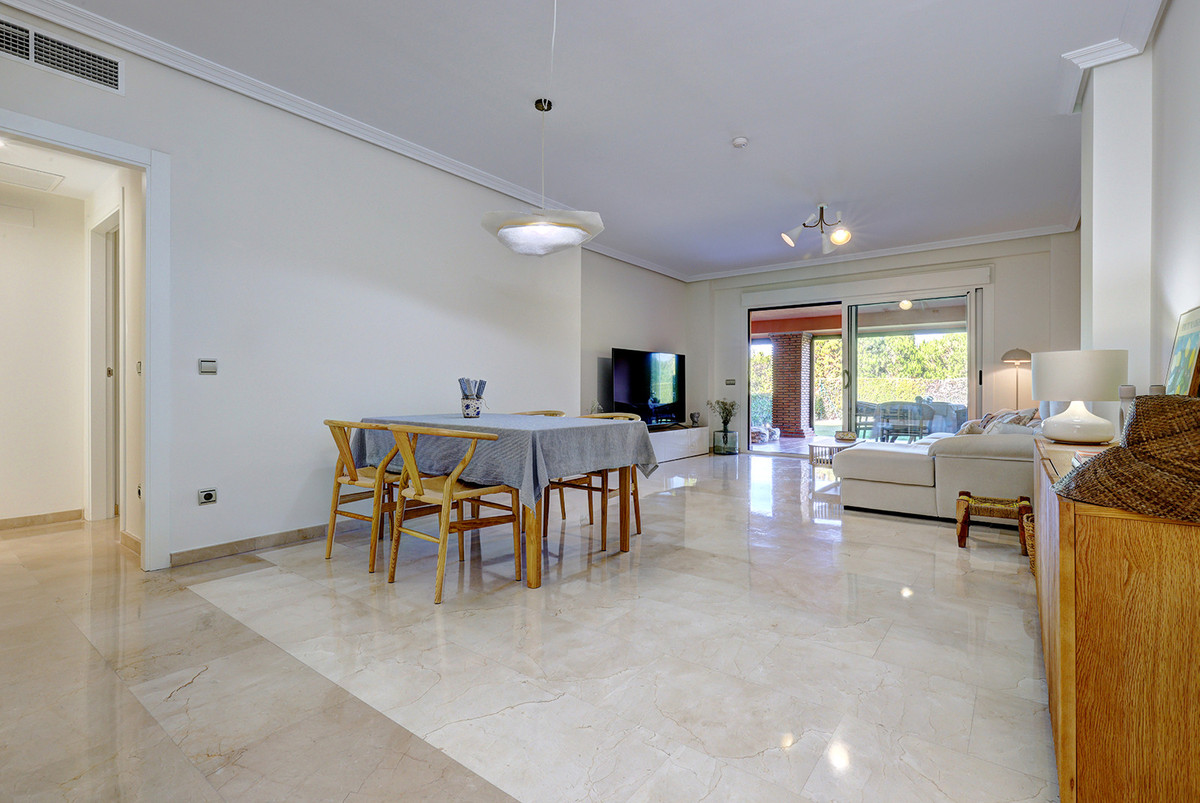 2 Bed Apartment for sale in Casares Costa Del Sol, Málaga, Spain