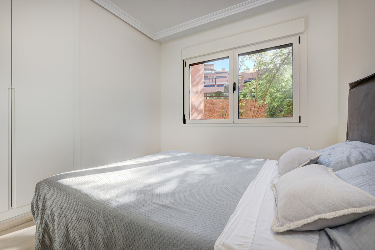 2 Bed Apartment for sale in Casares Costa Del Sol, Málaga, Spain
