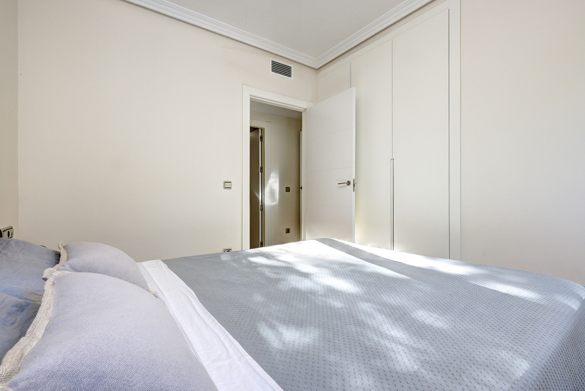 2 Bed Apartment for sale in Casares Costa Del Sol, Málaga, Spain