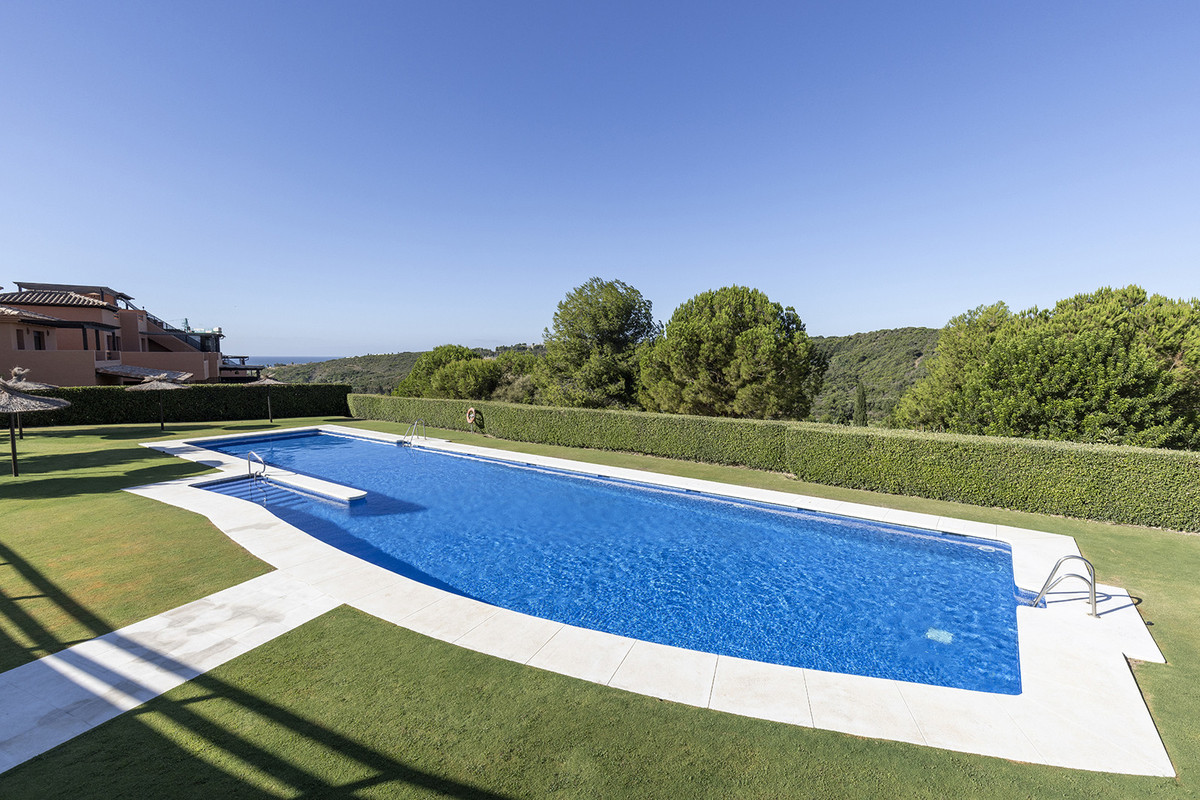 2 Bed Apartment for sale in Casares Costa Del Sol, Málaga, Spain