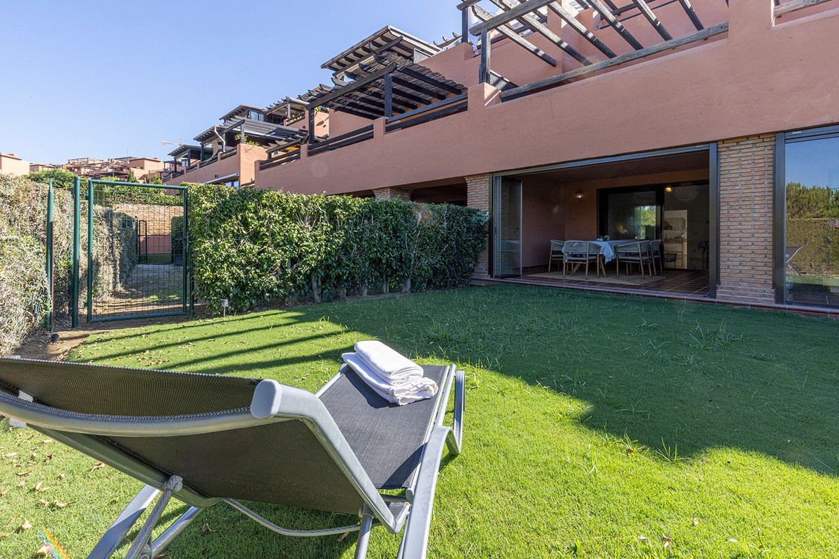 2 Bed Apartment for sale in Casares Costa Del Sol, Málaga, Spain