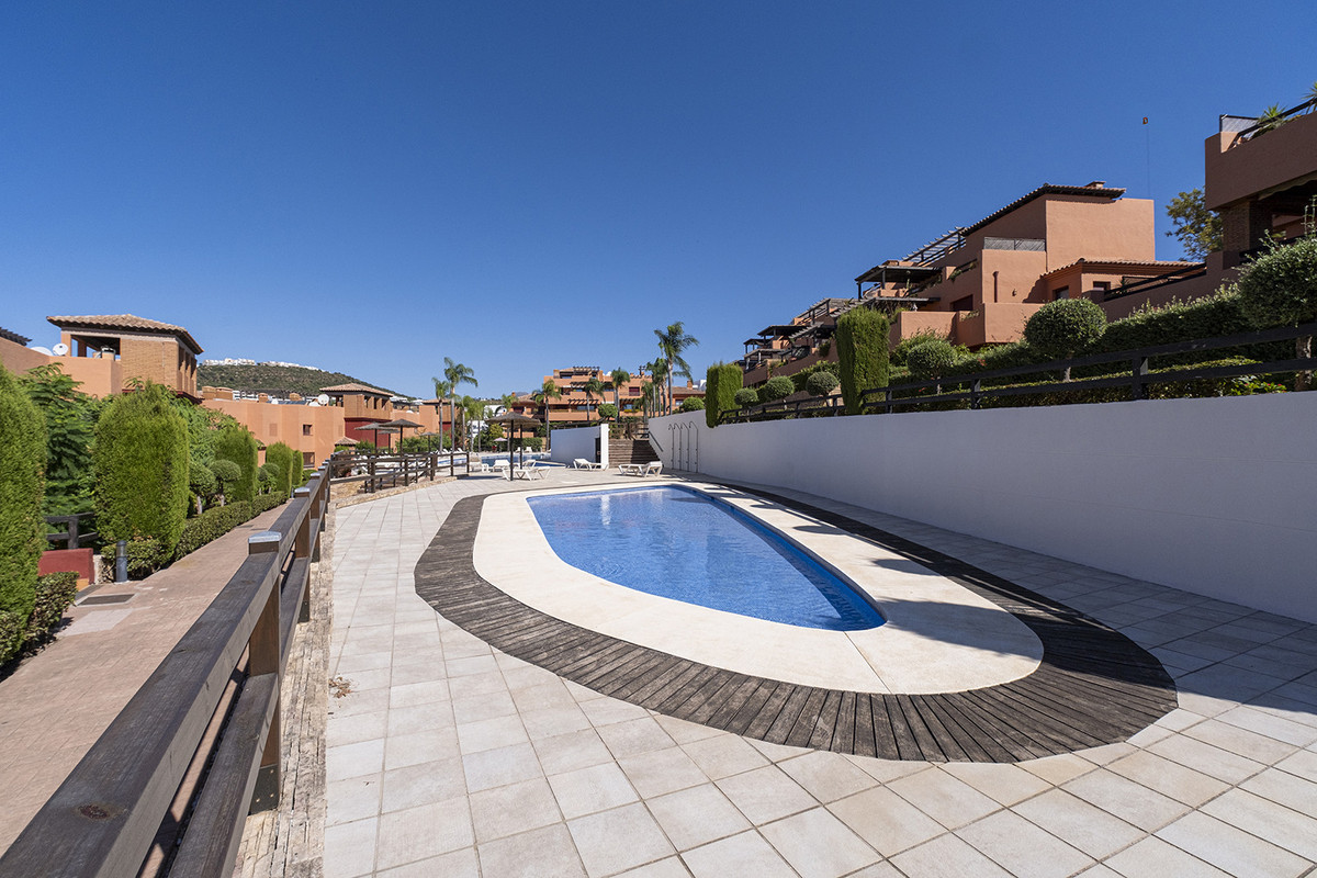 2 Bed Apartment for sale in Casares Costa Del Sol, Málaga, Spain