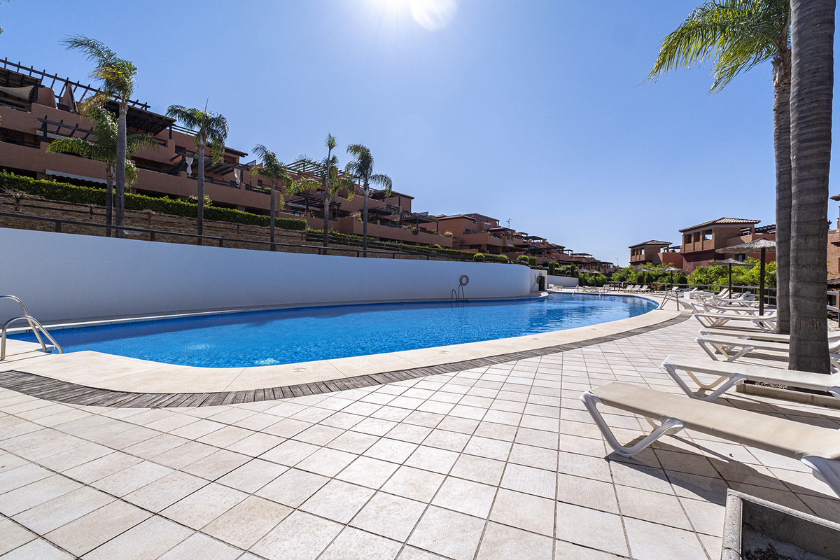 2 Bed Apartment for sale in Casares Costa Del Sol, Málaga, Spain