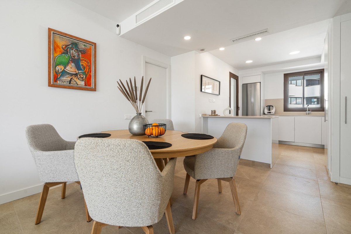 3 Bed Apartment for sale in Estepona Costa Del Sol, Málaga, Spain