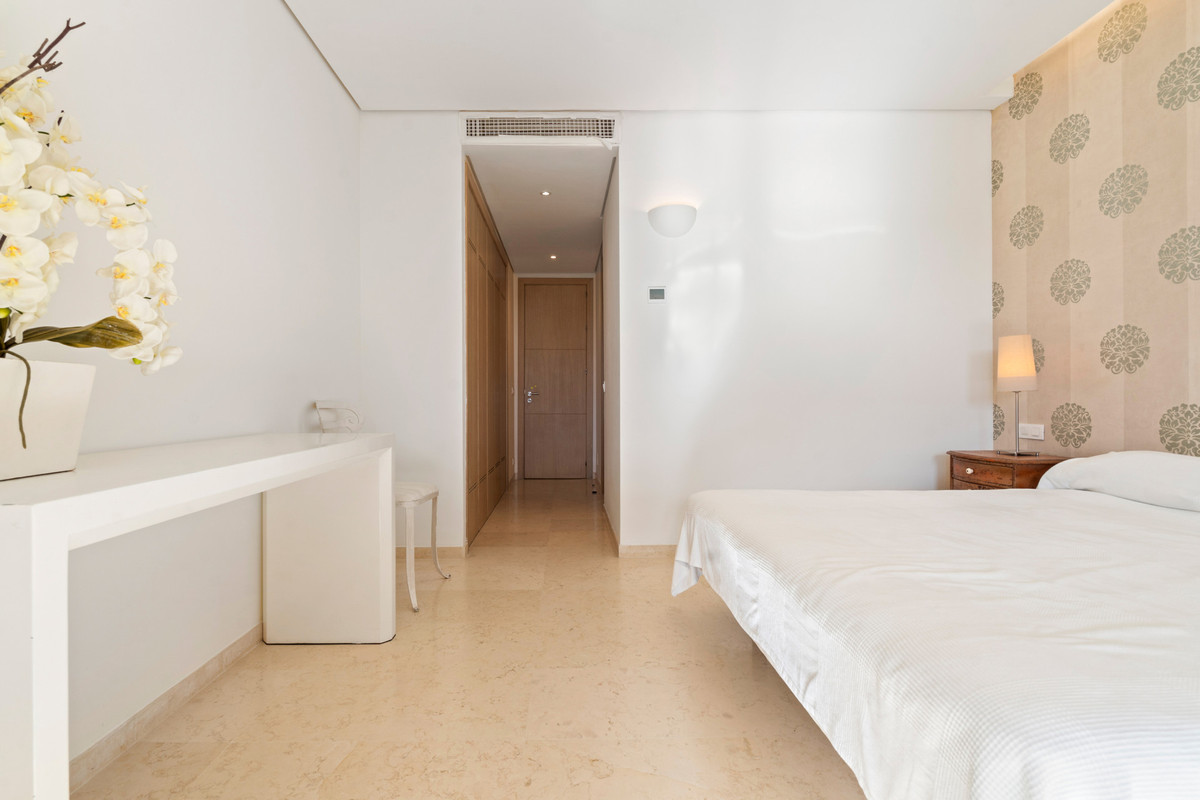 3 Bed Apartment for sale in Sotogrande Marina Costa Del Sol, Cádiz, Spain