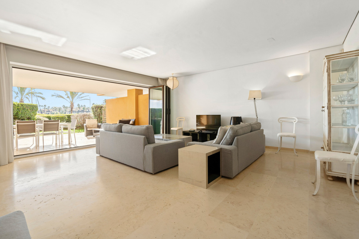 3 Bed Apartment for sale in Sotogrande Marina Costa Del Sol, Cádiz, Spain