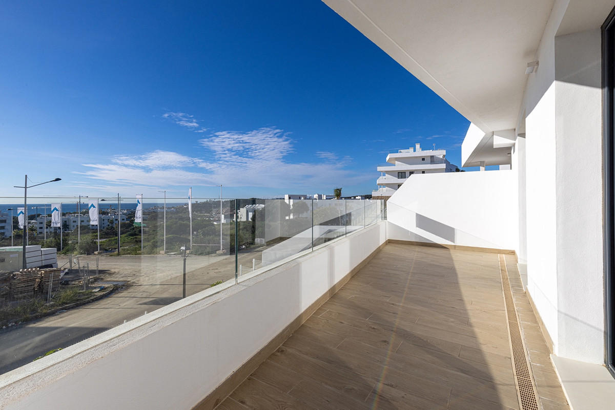 2 Bed Apartment for sale in Estepona Costa Del Sol, Málaga, Spain