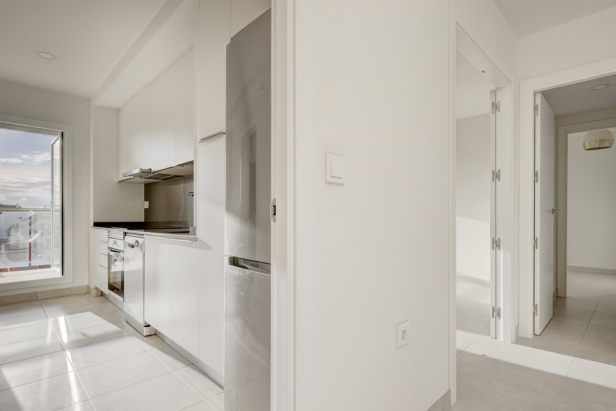 Se vende Apartamento Planta Media de 3 dormitorios en Costa Del Sol, Málaga, España