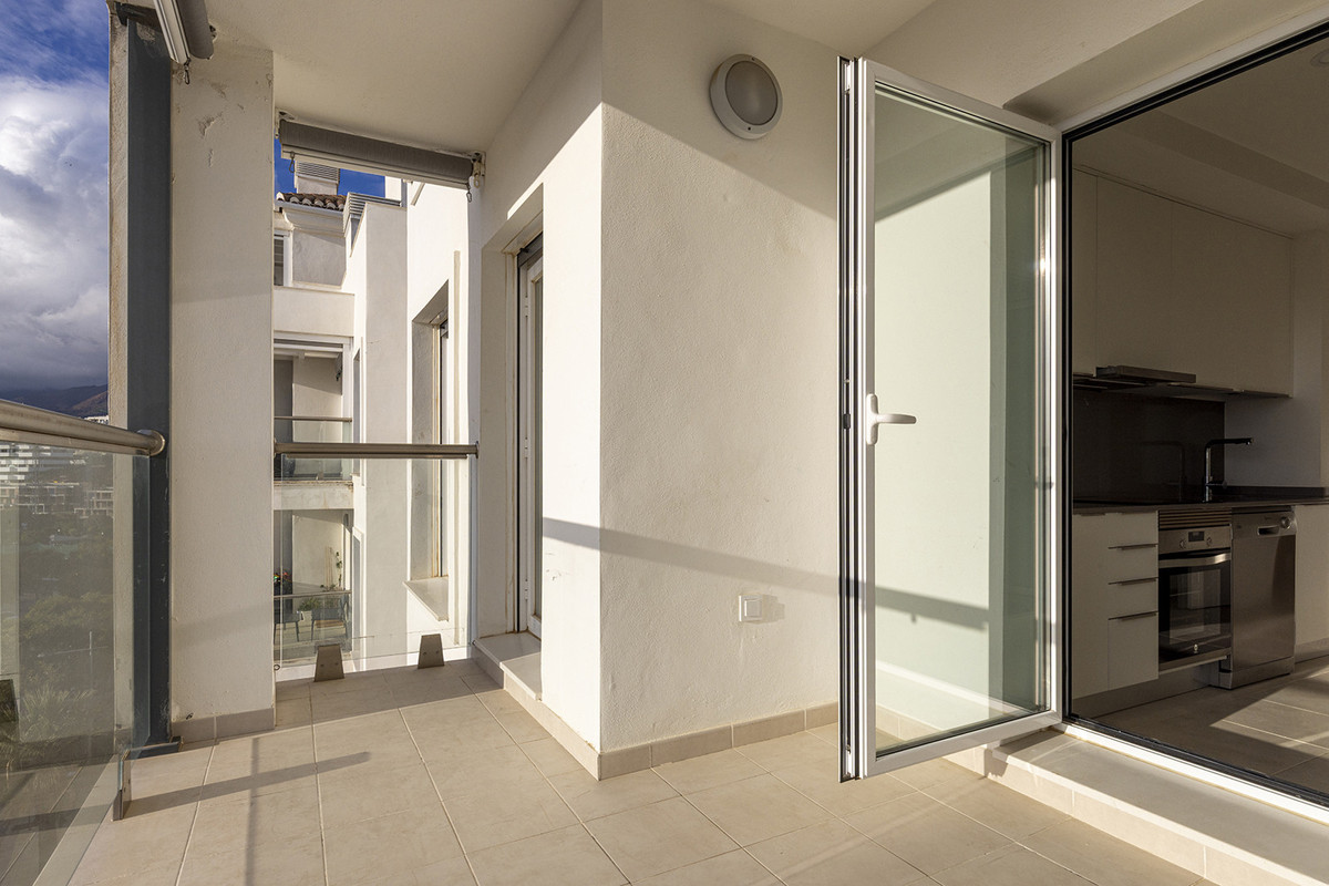 Se vende Apartamento Planta Media de 3 dormitorios en Costa Del Sol, Málaga, España