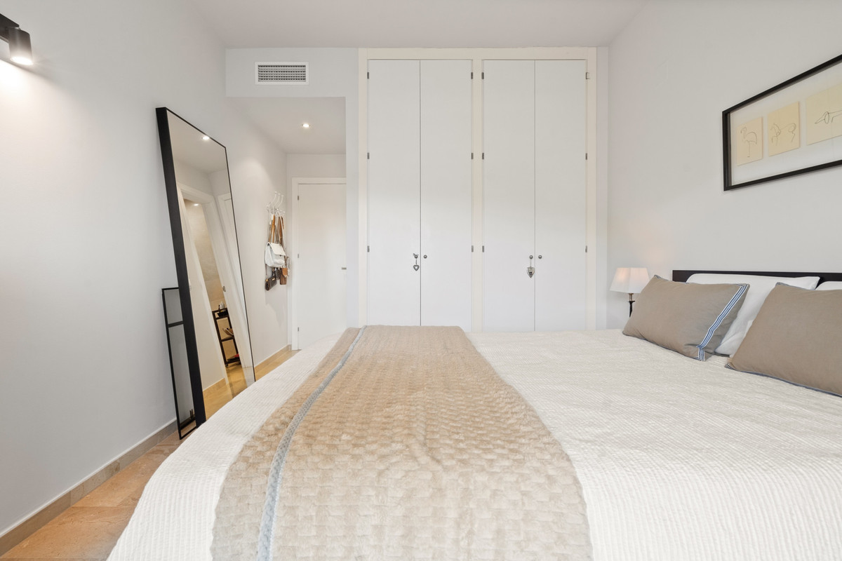 Se vende Apartamento Planta Baja de 2 dormitorios en Costa Del Sol, Málaga, España