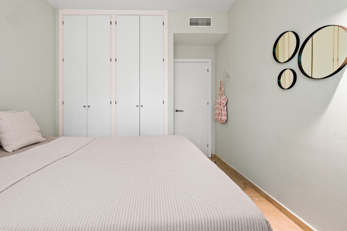 Se vende Apartamento Planta Baja de 2 dormitorios en Costa Del Sol, Málaga, España