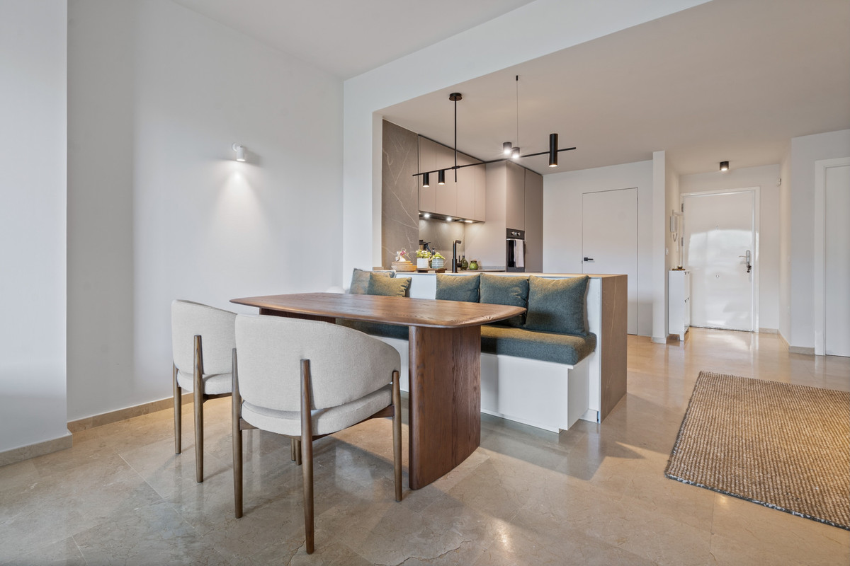 Se vende Apartamento Planta Baja de 2 dormitorios en Costa Del Sol, Málaga, España
