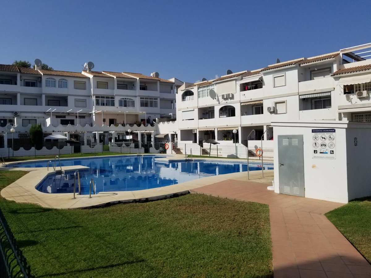 2 Bed Apartment for sale in Cerros Del Aguila Costa Del Sol, Málaga, Spain