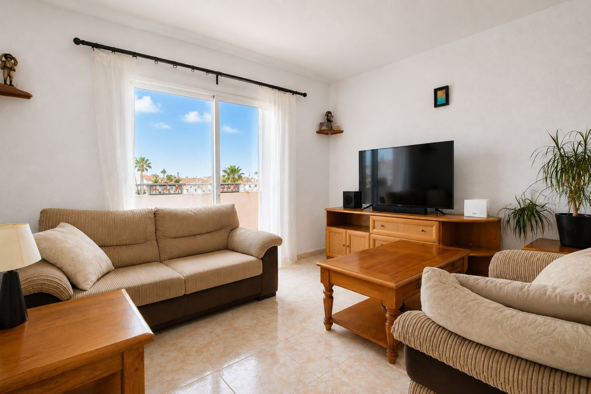 2 Bed Apartment for sale in Cerros Del Aguila Costa Del Sol, Málaga, Spain