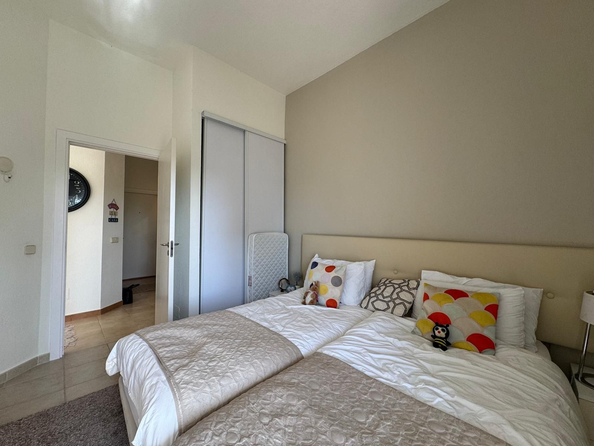 2 Bed Apartment for sale in Atalaya Costa Del Sol, Málaga, Spain