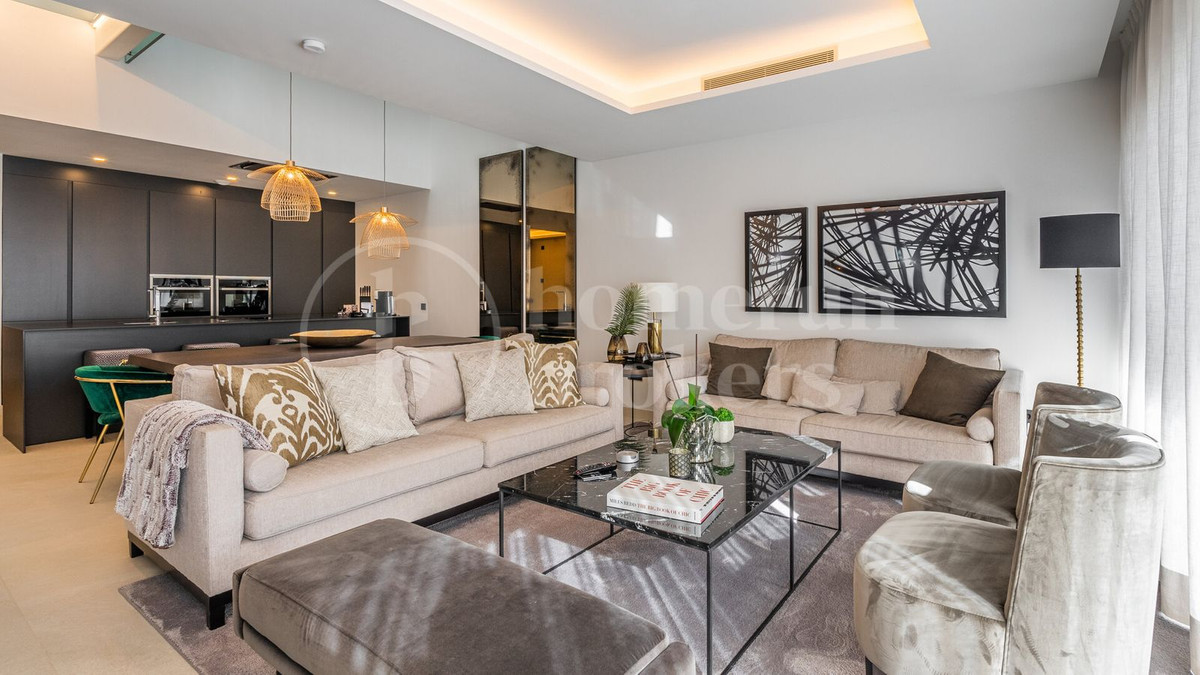 7 Bed Townhouse for sale in Sotogrande Alto Costa Del Sol, Cádiz, Spain