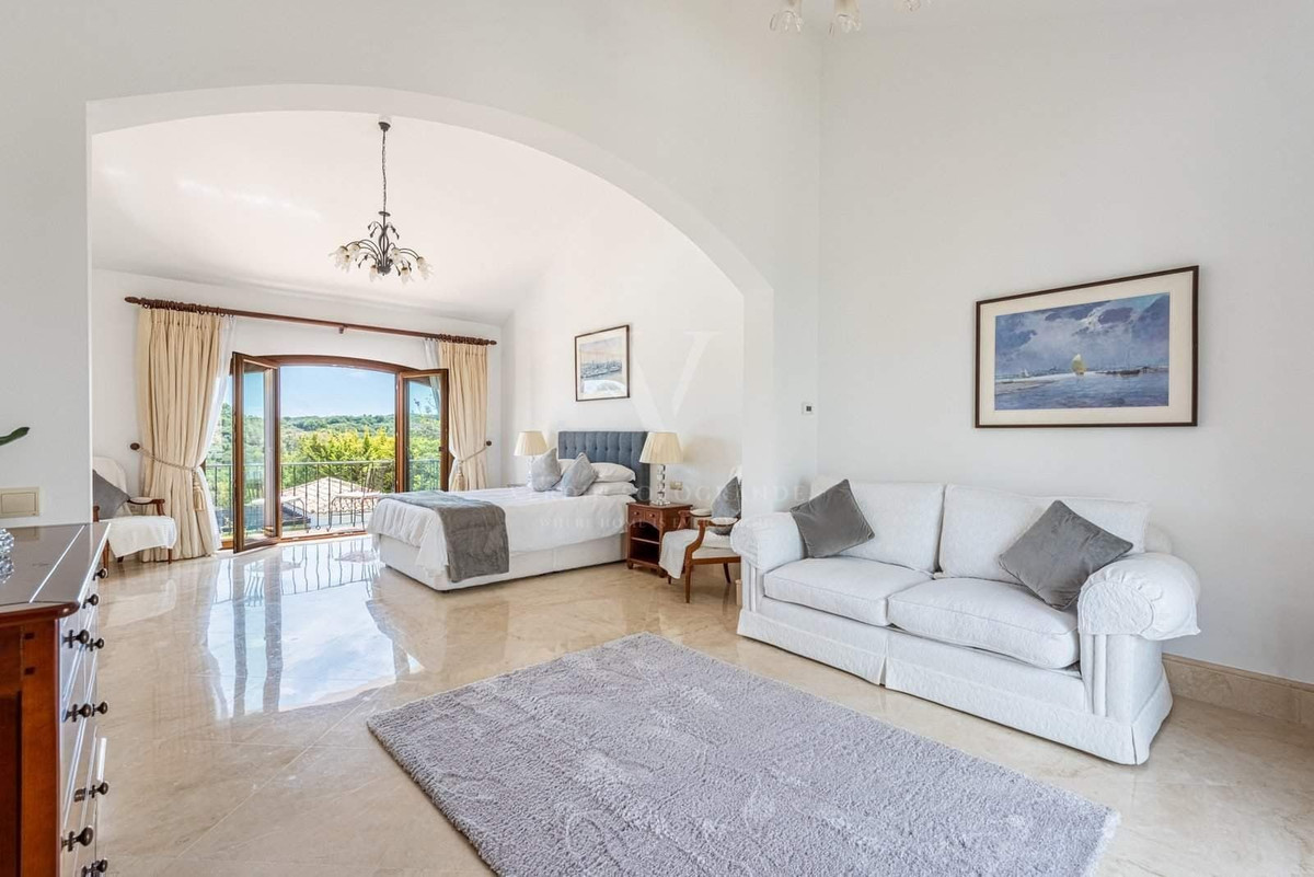 7 Bed Townhouse for sale in Sotogrande Alto Costa Del Sol, Cádiz, Spain