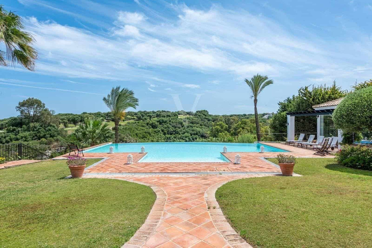 7 Bed Townhouse for sale in Sotogrande Alto Costa Del Sol, Cádiz, Spain