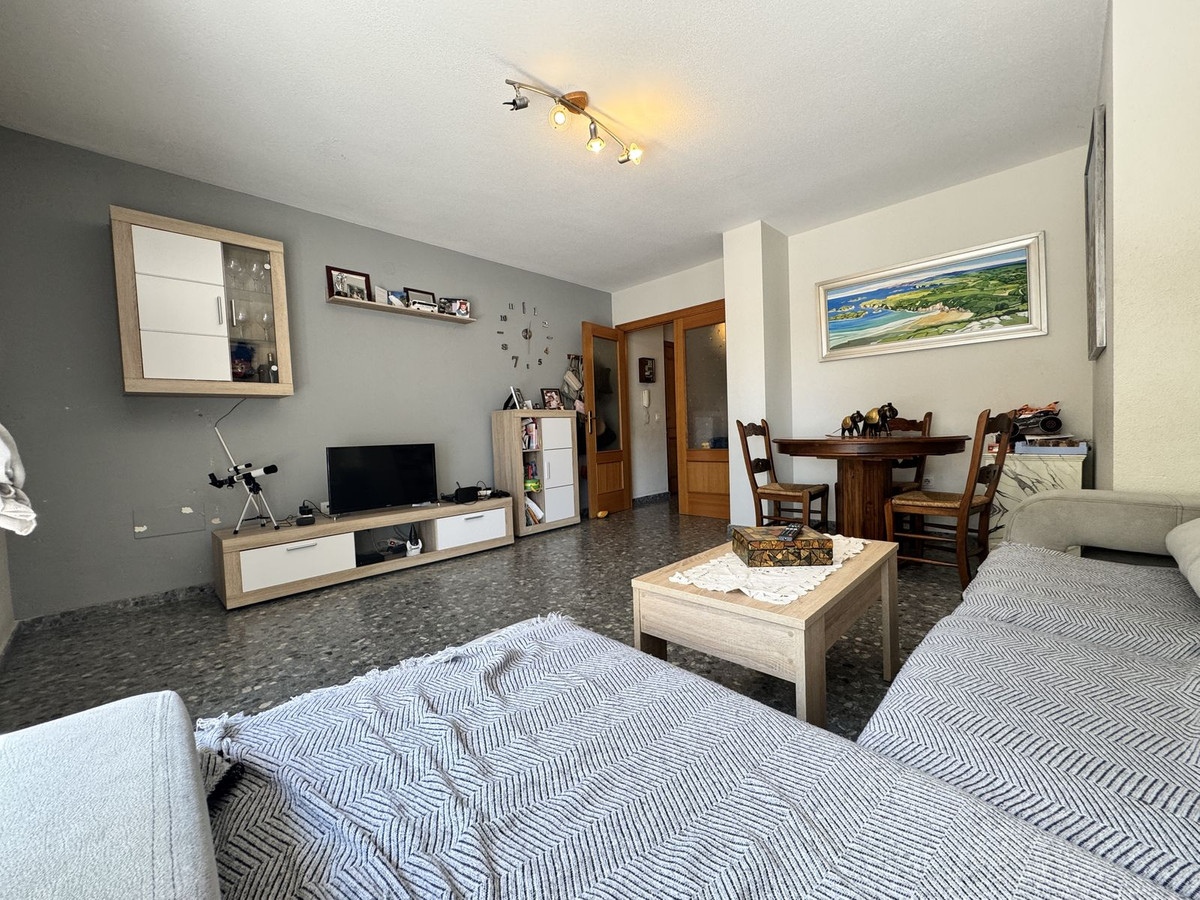 3 Bed Apartment for sale in Estepona Costa Del Sol, Málaga, Spain