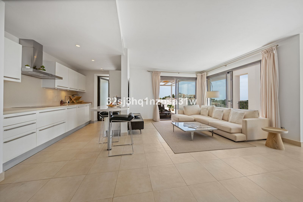 3 Bed Apartment for sale in Altos De Los Monteros Costa Del Sol, Málaga, Spain