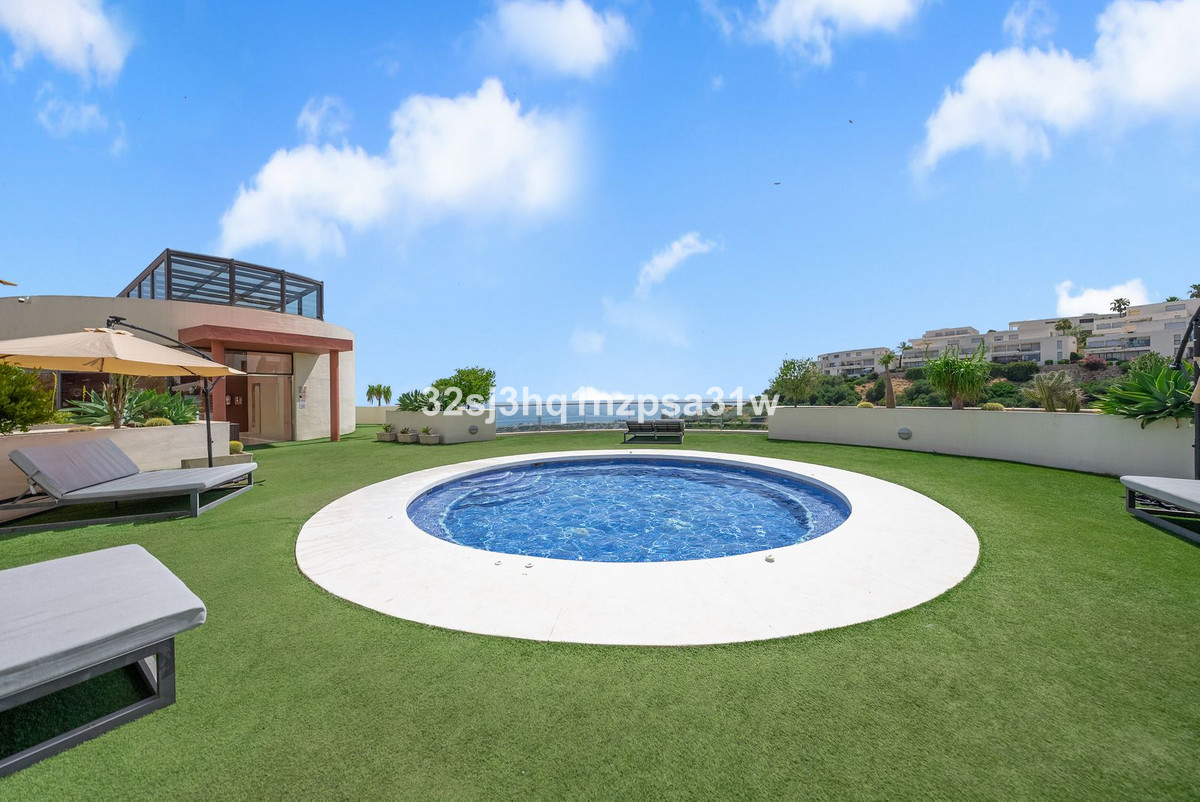 3 Bed Apartment for sale in Altos De Los Monteros Costa Del Sol, Málaga, Spain