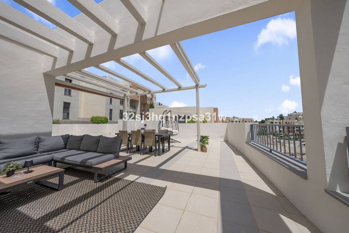 3 Bed Apartment for sale in Altos De Los Monteros Costa Del Sol, Málaga, Spain