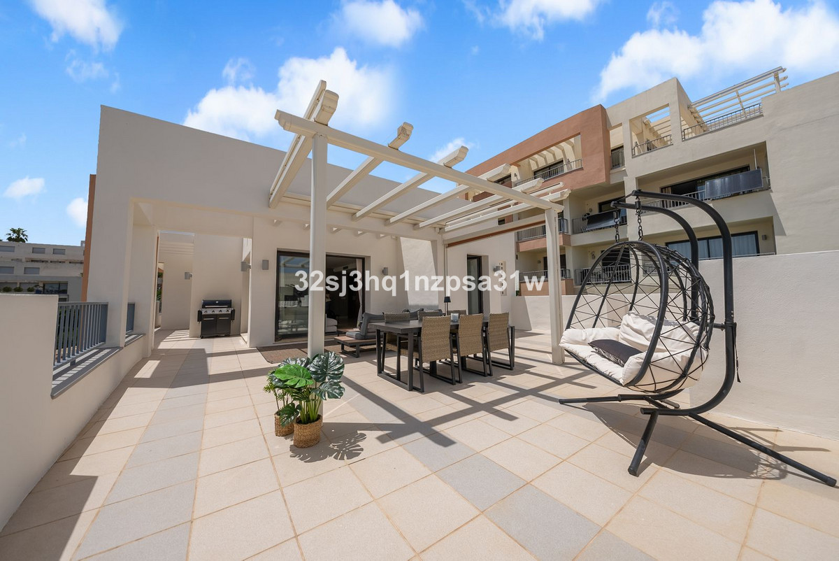 3 Bed Apartment for sale in Altos De Los Monteros Costa Del Sol, Málaga, Spain