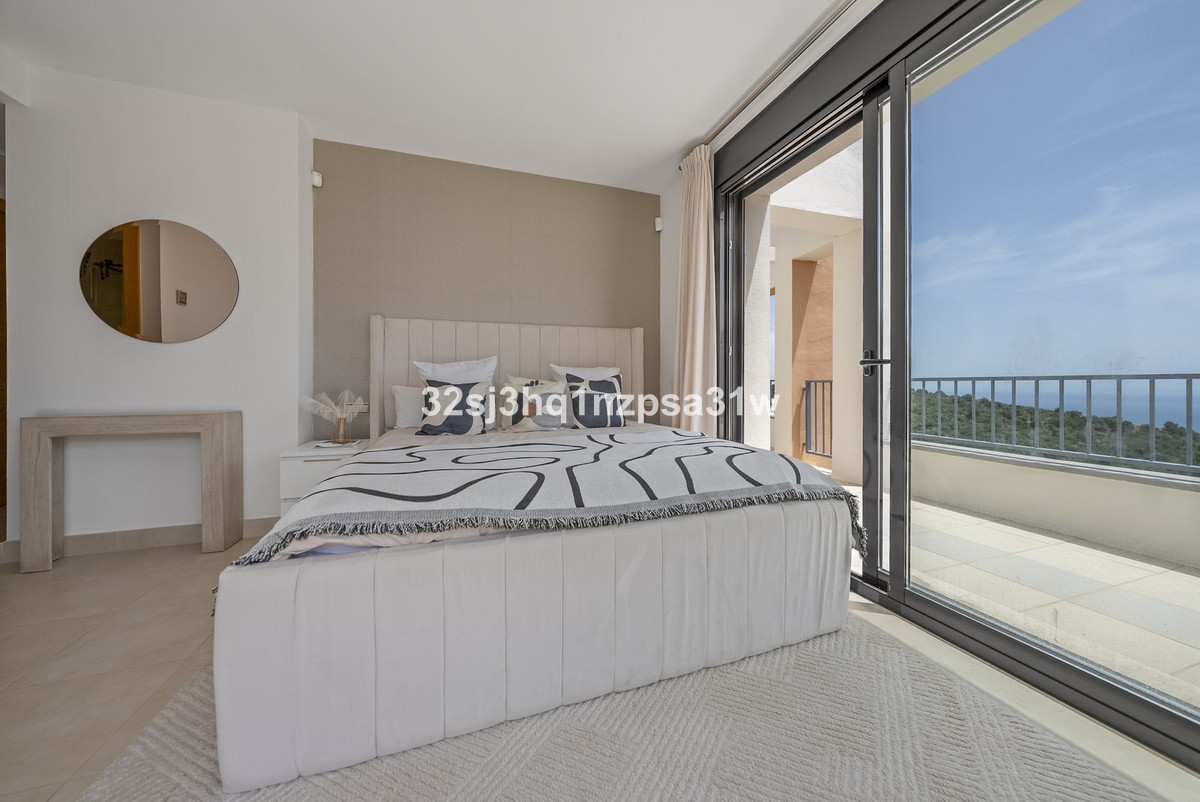 3 Bed Apartment for sale in Altos De Los Monteros Costa Del Sol, Málaga, Spain