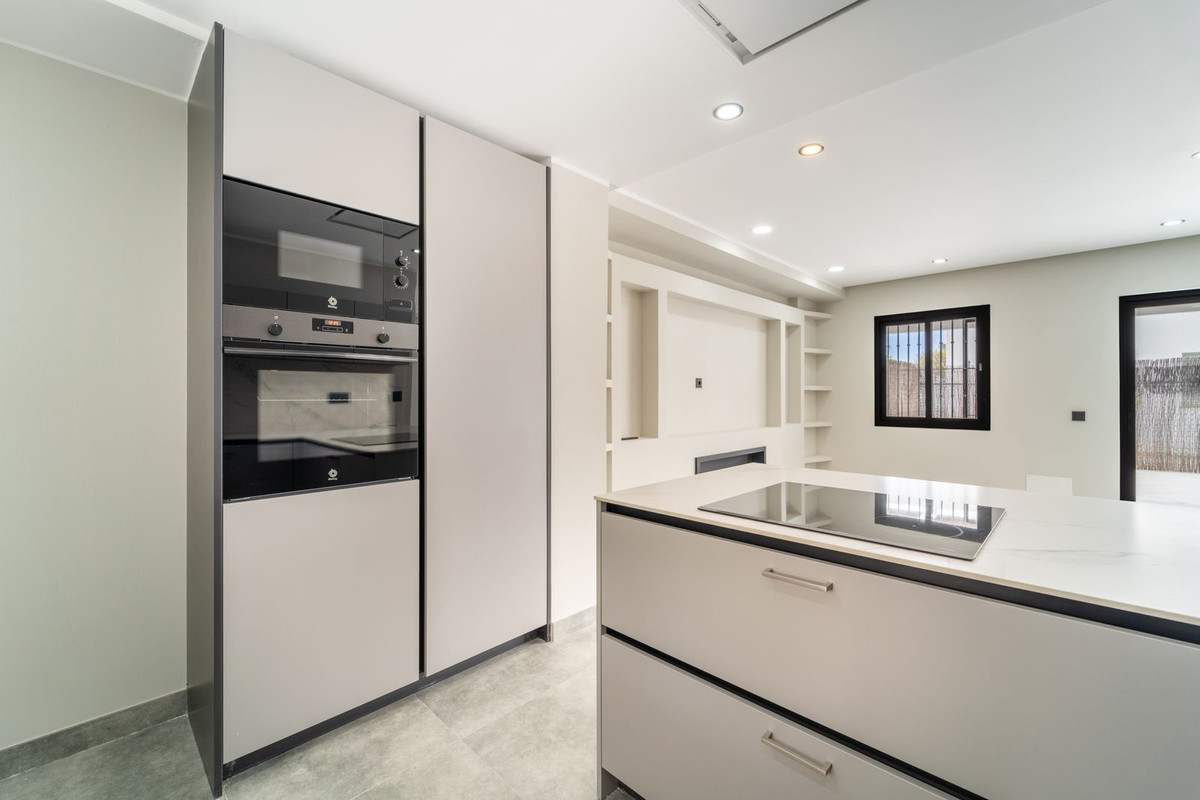 Se vende Adosada de 4 dormitorios en Costa Del Sol, Málaga, España