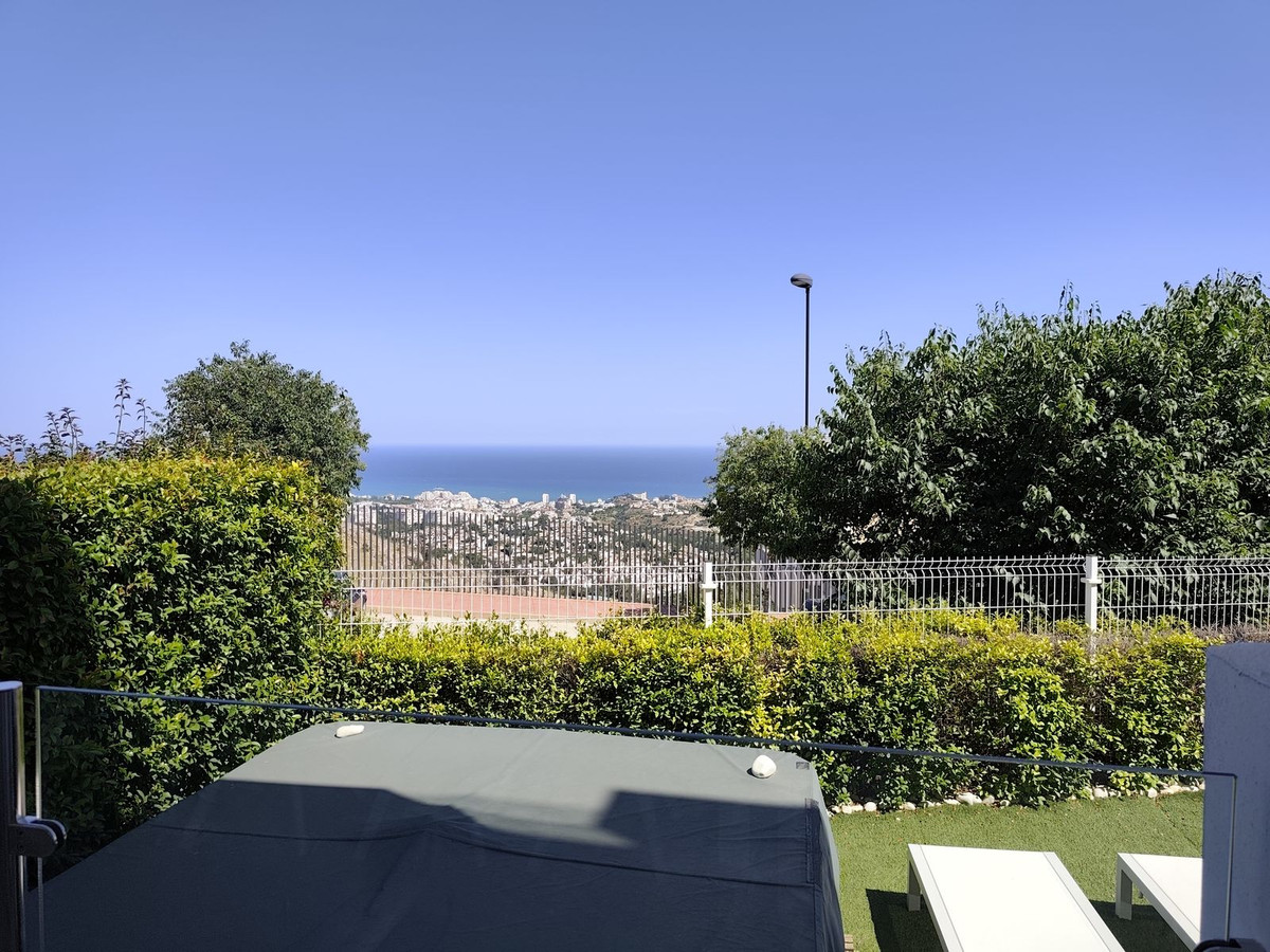 2 Bed Apartment for sale in Benalmadena Costa Del Sol, Málaga, Spain